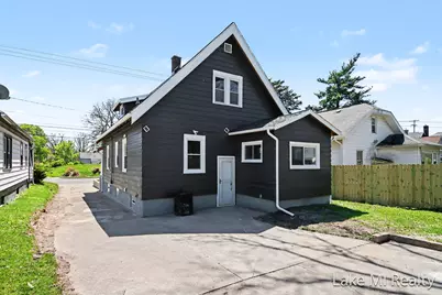 719 Leonard Street NE, Grand Rapids, MI 49503 - Photo 29
