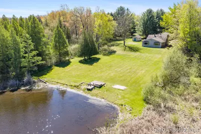 210 S Shore Drive, Edmore, MI 48829 - Photo 35