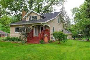 2407 Fairfield Ave, Kalamazoo, MI 49048 - Photo 1