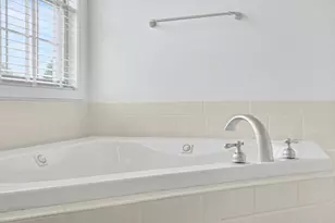 1447 Bicentennial Pkwy, Ann Arbor, MI 48108 - Photo 45