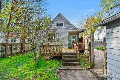 27 Exchange Street SE, Grand Rapids, MI 49548 - Photo 17