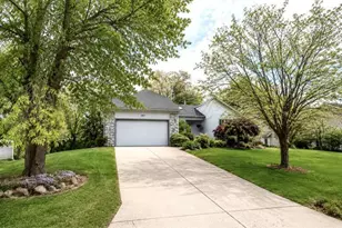 10875 Charring Cross Cir, Whitmore Lake, MI 48189 - Photo 57