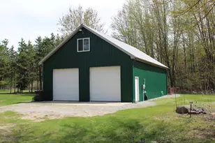 2954 N Carter Rd, Pinconning, MI 48650 - Photo 1