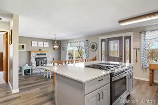 12088 N Lake St, Bitely, MI 49309 - Photo 9