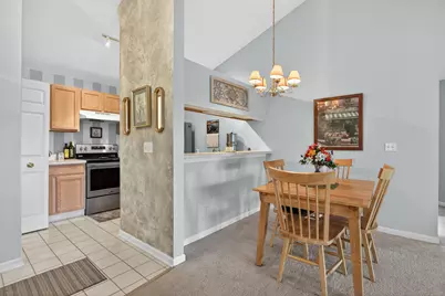773 W Barrington Circle, Jackson, MI 49203 - Photo 7
