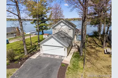 1071 E Hess Lake Drive, Grant, MI 49327 - Photo 35