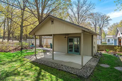 410 N Lakeshore Drive, Holland, MI 49424 - Photo 21