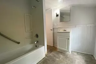 515 Locust St, Kalamazoo, MI 49007 - Photo 13