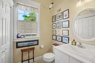 97 Superior St, South Haven, MI 49090 - Photo 23