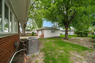 7613 Kolb Avenue, Allen Park, MI 48101 - Photo 15