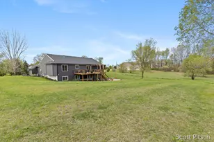 6584 Mapleview Dr, Hastings, MI 49058 - Photo 31