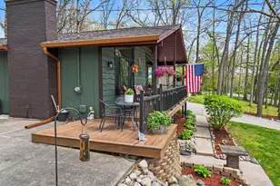 11820 Killarny Cir, Jerome, MI 49249 - Photo 9