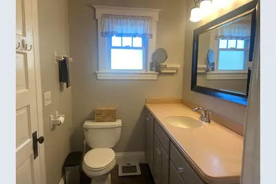 1180 W Grand Avenue, Muskegon, MI 49441 - Photo 15