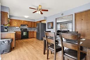 133 Walker Dr, Battle Creek, MI 49017 - Photo 9