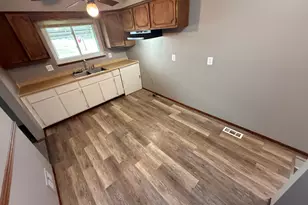 27912 Van Howe St, Roseville, MI 48066 - Photo 15