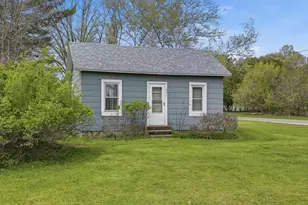 731 Sherman St, Big Rapids, MI 49307 - Photo 3