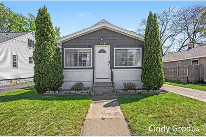116 32nd Street SE, Wyoming, MI 49548 - Photo 3