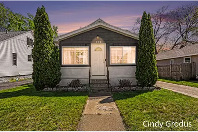 116 32nd Street SE, Wyoming, MI 49548 - Photo 1