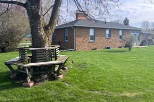 2991 Blades Rd, Beaverton, MI 48612 - Photo 9