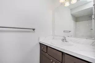 7515 Legend Ct, Caledonia, MI 49316 - Photo 9