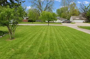 30733 Elmwood St, Garden City, MI 48135 - Photo 5