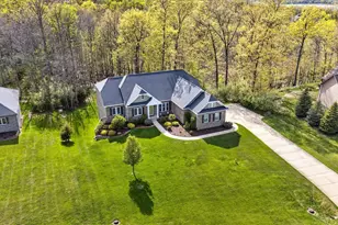 9126 Preserve Dr, Fenton, MI 48430 - Photo 59