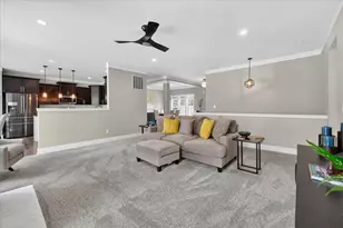 9126 Preserve Dr, Fenton, MI 48430 - Photo 11