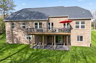 9126 Preserve Dr, Fenton, MI 48430 - Photo 53