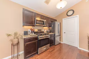 432 Maple Cove Cir, Saline, MI 48176 - Photo 13