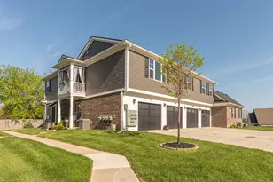 432 Maple Cove Cir, Saline, MI 48176 - Photo 1