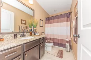 432 Maple Cove Cir, Saline, MI 48176 - Photo 19