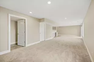 963 Dreamfield Dr, Byron Center, MI 49315 - Photo 25