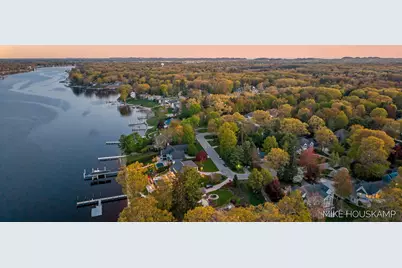 15945 Orchard Point Drive, Spring Lake, MI 49456 - Photo 155