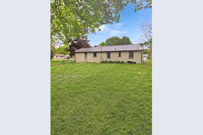 419 10th Avenue, Three Rivers, MI 49093 - Photo 3