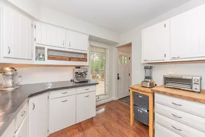 814 Carbeck Drive, Ann Arbor, MI 48103 - Photo 15