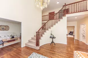 50045 Standish Ct, Plymouth, MI 48170 - Photo 5