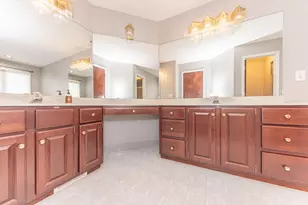 50045 Standish Ct, Plymouth, MI 48170 - Photo 37