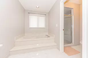 50045 Standish Ct, Plymouth, MI 48170 - Photo 39