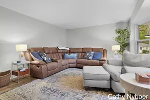 4842 Bayview Ave SW, Wyoming, MI 49519 - Photo 9