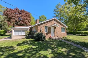 201 Randolph St, Bangor, MI 49013 - Photo 3