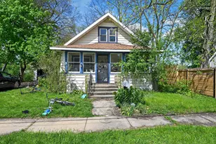 318 N 10th St, Niles, MI 49120 - Photo 1