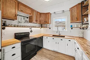 6987 E Beaverton Rd, Clare, MI 48617 - Photo 9