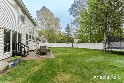 3528 Birch Knoll Drive SE, Grand Rapids, MI 49512 - Photo 5