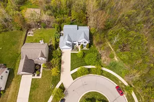 3734 Arcadia Dr, Ann Arbor, MI 48108 - Photo 3