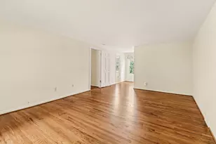 910 S Shady Hollow Cir, Bloomfield Hills, MI 48304 - Photo 17