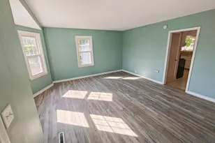 1207 Napier Ave, Saint Joseph, MI 49085 - Photo 17