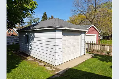 1207 Napier Avenue, Saint Joseph, MI 49085 - Photo 11