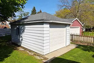 1207 Napier Ave, Saint Joseph, MI 49085 - Photo 11