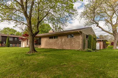 2215 Runnymede Boulevard, Ann Arbor, MI 48103 - Photo 5