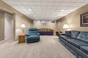 2740 Barry St, Hudsonville, MI 49426 - Photo 35